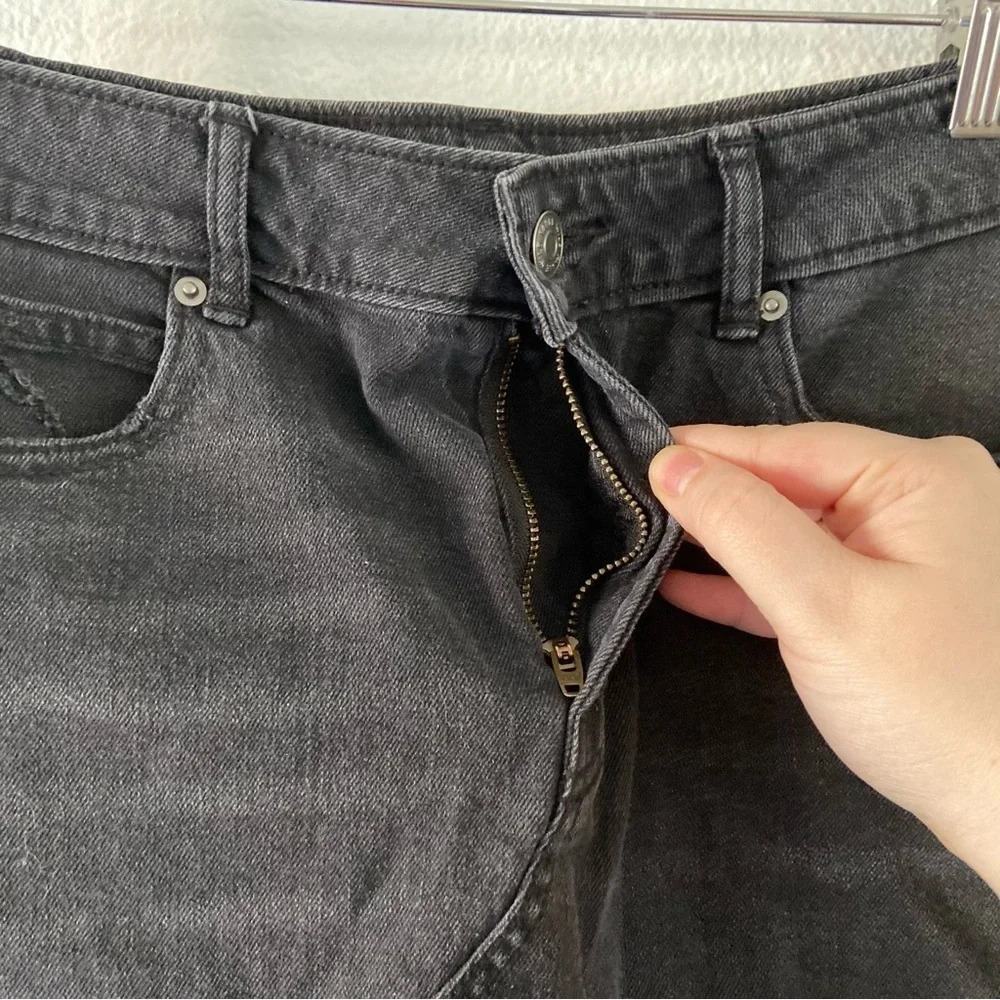 Distressed Denim Skirt Black Mini Skirt Deconstructed Size 2 Wild Fable - Picture 10 of 15